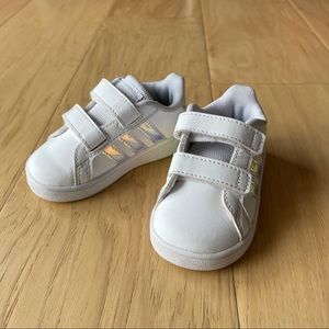 Adidas Shoes Baby size 5